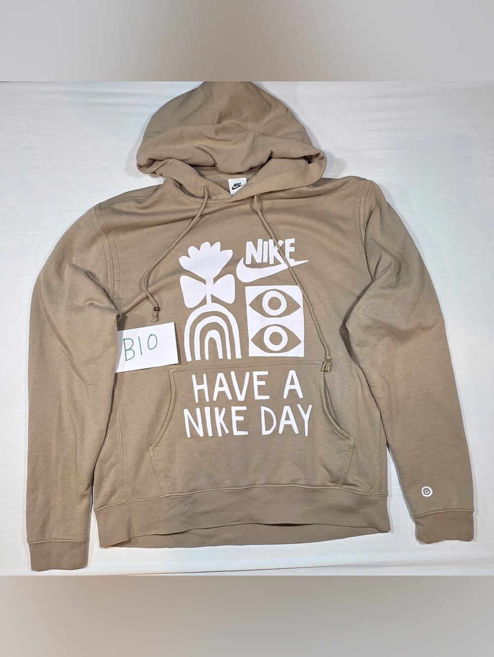 Nike 'Have A Nike Day' Beige Graphic Hoodie